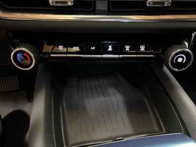 2024 Chevrolet Equinox EV LT