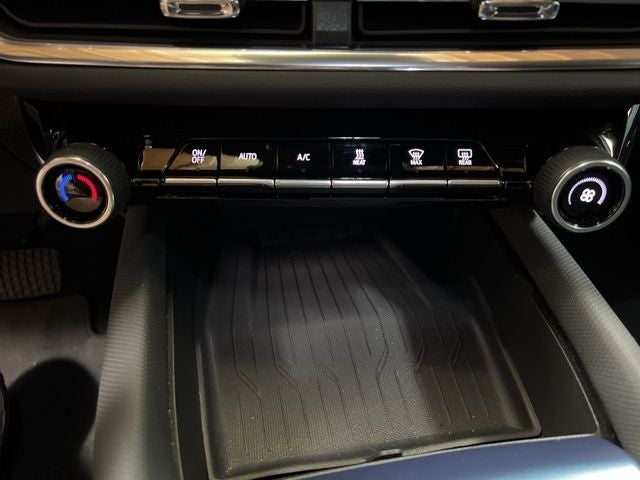 2024 Chevrolet Equinox EV LT