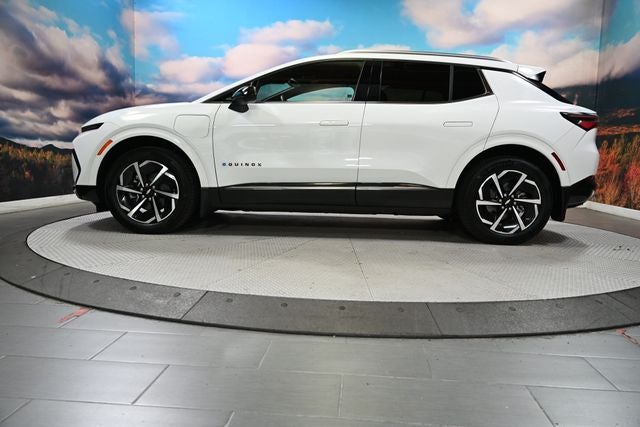 2024 Chevrolet Equinox EV LT