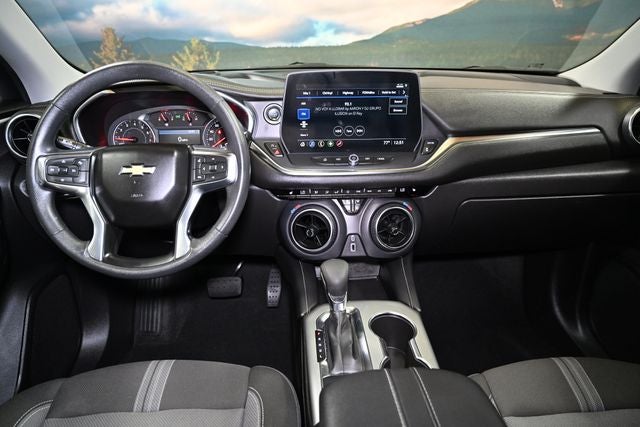 2025 Chevrolet Blazer LT