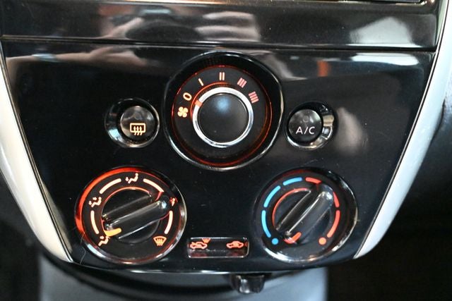 2015 Nissan Versa Note SR