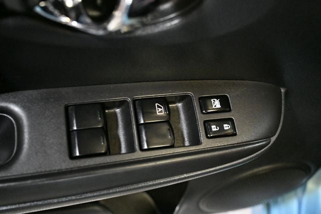 2015 Nissan Versa Note SR