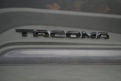 2022 Toyota Tacoma Limited V6