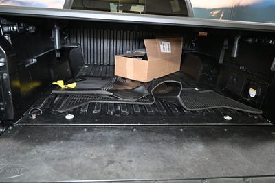 2022 Toyota Tacoma Limited V6