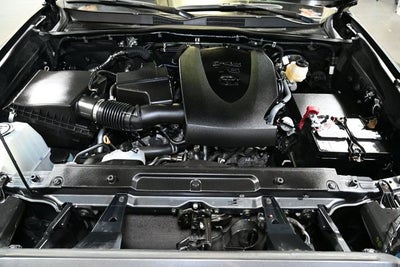 2022 Toyota Tacoma Limited V6