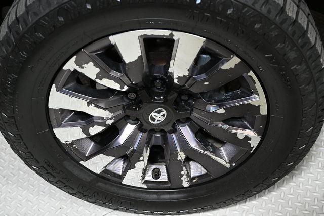 2022 Toyota Tacoma Limited V6