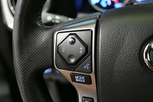 2022 Toyota Tacoma Limited V6
