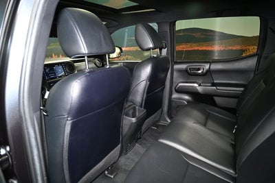2022 Toyota Tacoma Limited V6