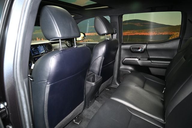 2022 Toyota Tacoma Limited V6