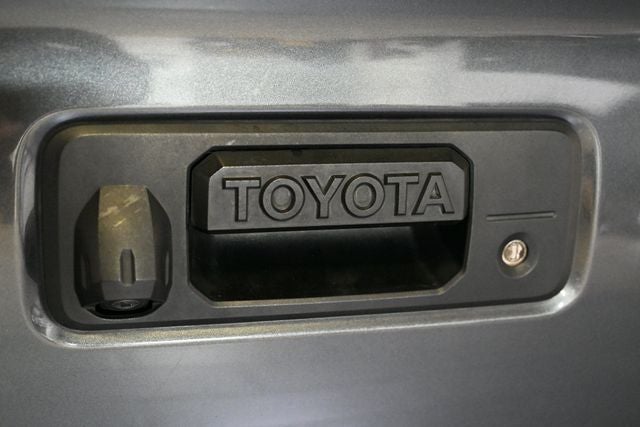 2022 Toyota Tacoma Limited V6