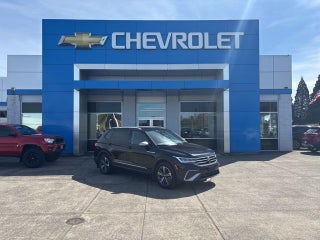 2024 Volkswagen Tiguan 2.0T Wolfsburg Edition