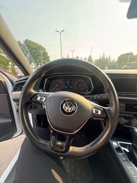 2019 Volkswagen Jetta R-Line