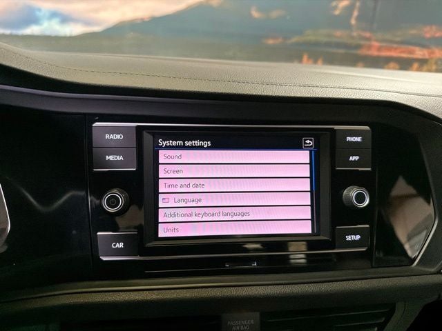 2019 Volkswagen Jetta R-Line