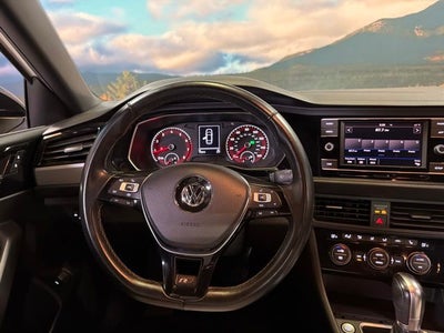 2019 Volkswagen Jetta R-Line