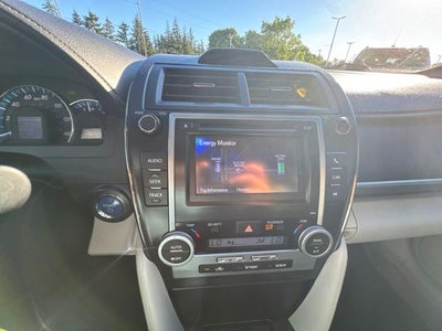 2013 Toyota Camry Hybrid LE