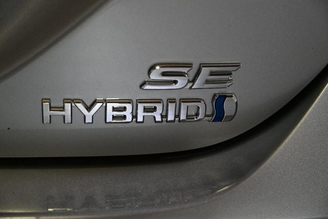 2023 Toyota Camry Hybrid SE