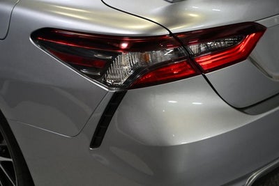 2023 Toyota Camry Hybrid SE