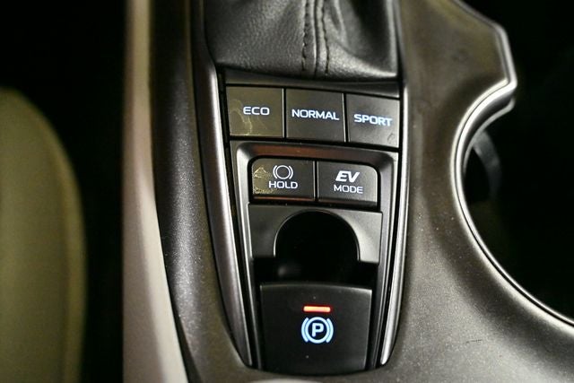 2023 Toyota Camry Hybrid SE