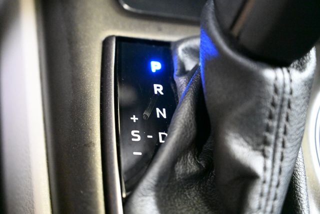 2023 Toyota Camry Hybrid SE
