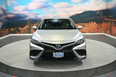 2023 Toyota Camry Hybrid SE