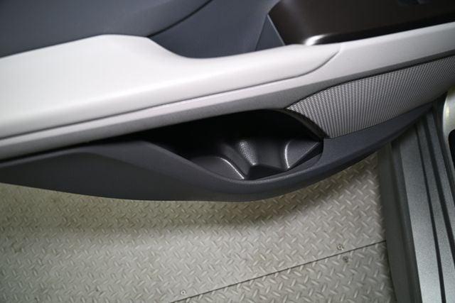 2023 Toyota Camry Hybrid SE