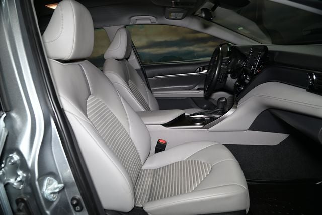 2023 Toyota Camry Hybrid SE