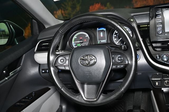 2023 Toyota Camry Hybrid SE