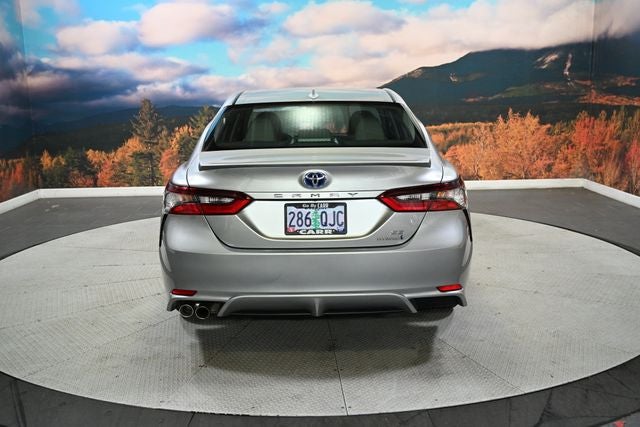 2023 Toyota Camry Hybrid SE