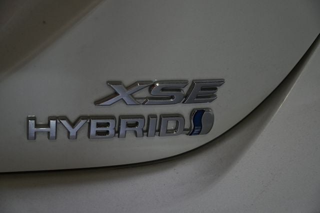 2024 Toyota Camry Hybrid XSE