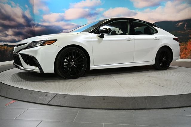 2024 Toyota Camry Hybrid XSE