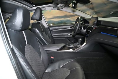2024 Toyota Camry Hybrid XSE