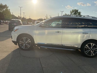 2018 Nissan Pathfinder Platinum