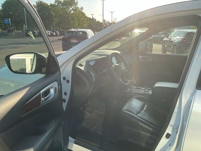 2018 Nissan Pathfinder Platinum