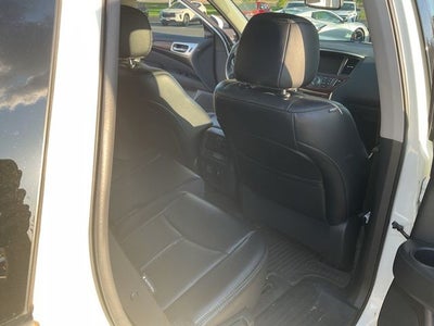 2018 Nissan Pathfinder Platinum