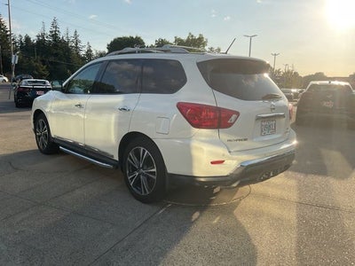 2018 Nissan Pathfinder Platinum