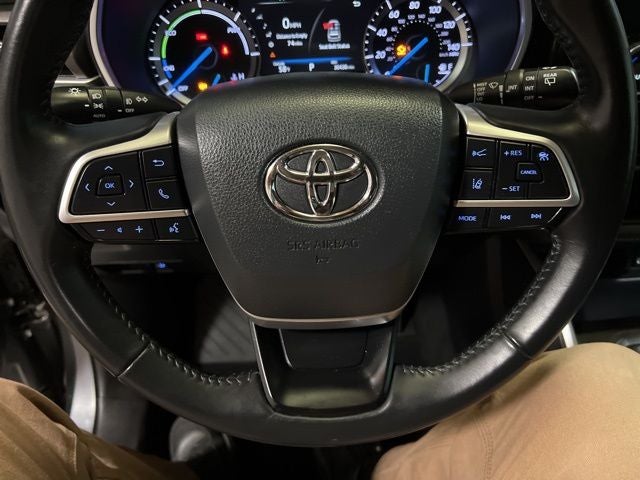 2022 Toyota Highlander Hybrid XLE