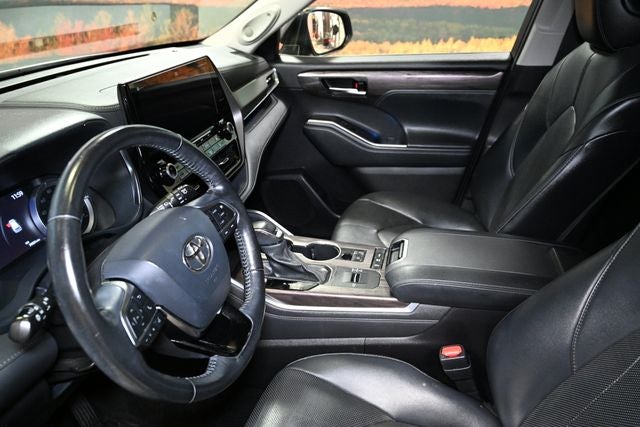 2021 Toyota Highlander Hybrid Limited