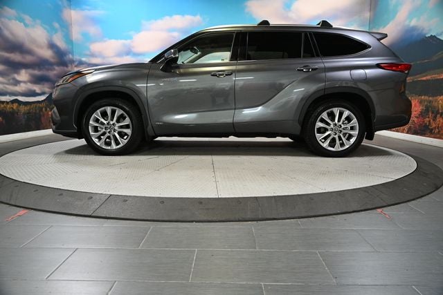 2021 Toyota Highlander Hybrid Limited