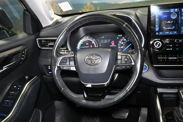 2021 Toyota Highlander Hybrid Limited