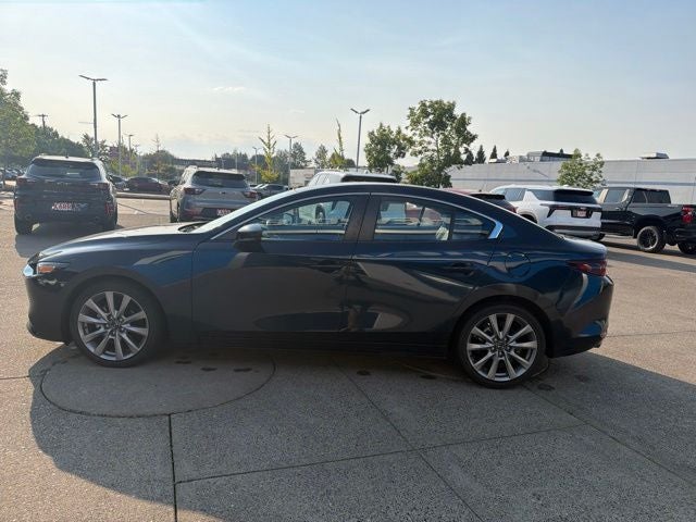 2021 Mazda Mazda3 Select