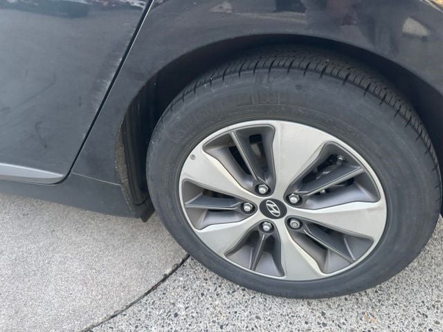 2019 Hyundai Ioniq Plug-In Hybrid Base