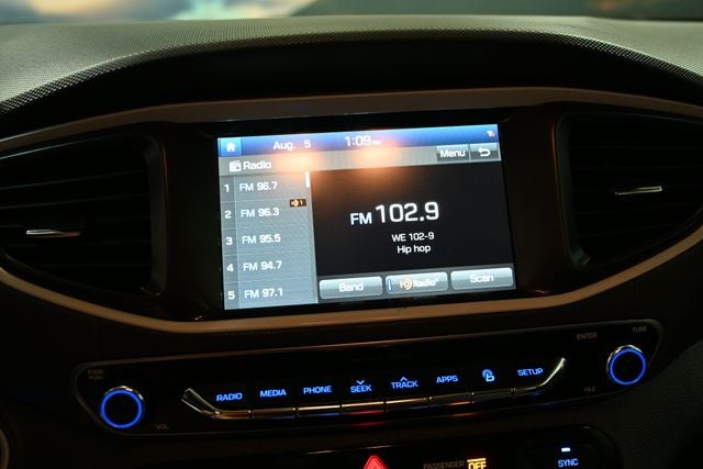 2019 Hyundai Ioniq Plug-In Hybrid Base