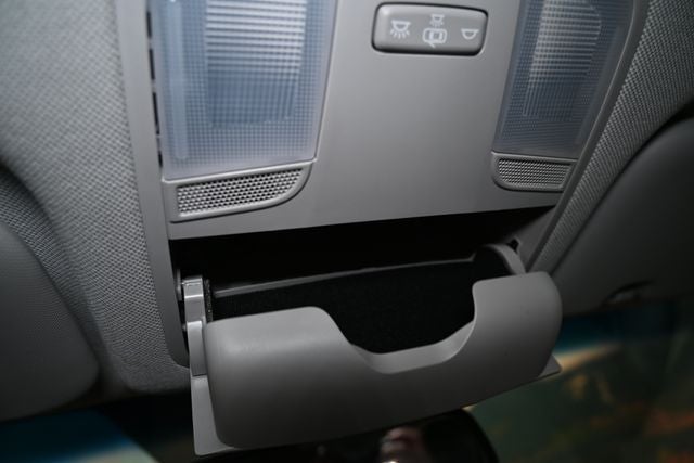 2019 Hyundai Ioniq Plug-In Hybrid Base