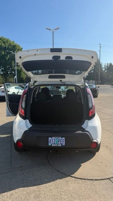 2016 Kia Soul Base