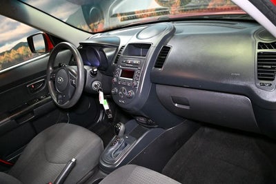 2013 Kia Soul Base
