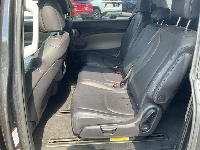 2026 Kia Carnival Hybrid LXS