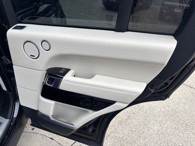 2015 Land Rover Range Rover 5.0L V8 Supercharged Autobiography