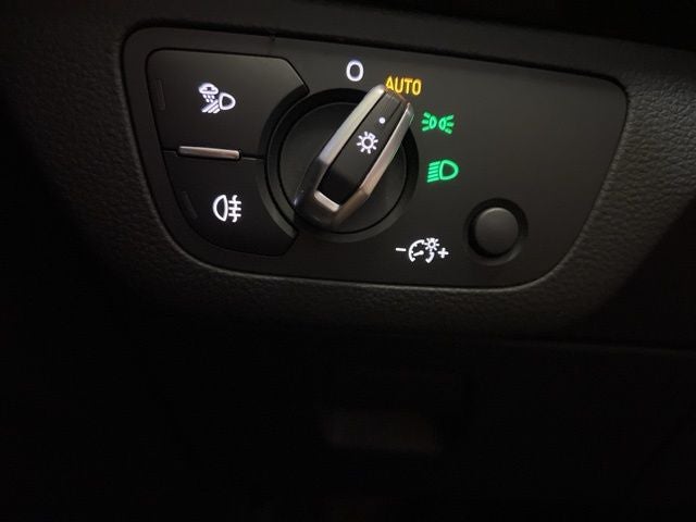 2019 Audi Q5 2.0T Premium Plus quattro