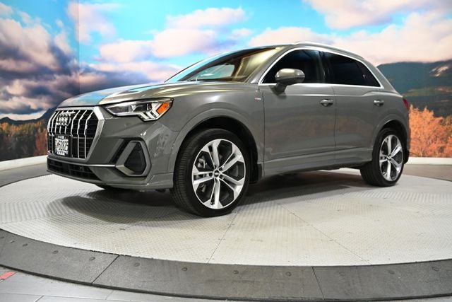 2019 Audi Q3 2.0T Premium Plus S line quattro