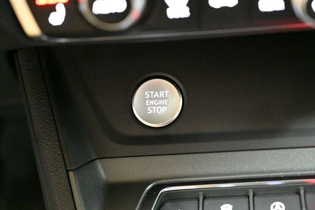 2019 Audi Q3 2.0T Premium Plus S line quattro